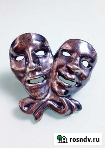Винтажная брошь в виде античных театральных масок Новосибирск - изображение 1