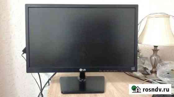 Монитор LG flatron E2242C Чита