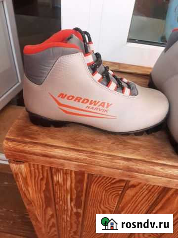 Лыжные ботинки Брянск - изображение 1