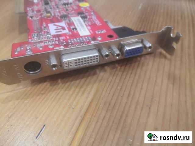 Видеокарта AGP Ati 9550 Щёлково - изображение 1