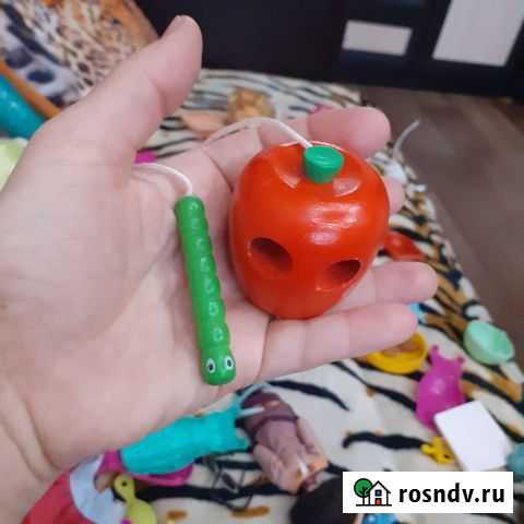 Деревянная игрушка яблоко с червяком Петропавловск-Камчатский - изображение 1