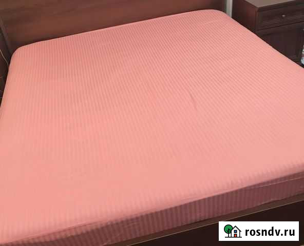 Простынь на резинке 180 200 новая Кемерово - изображение 1