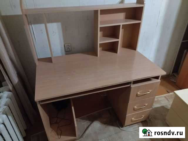 Компьютерный стол Сыктывкар - изображение 1