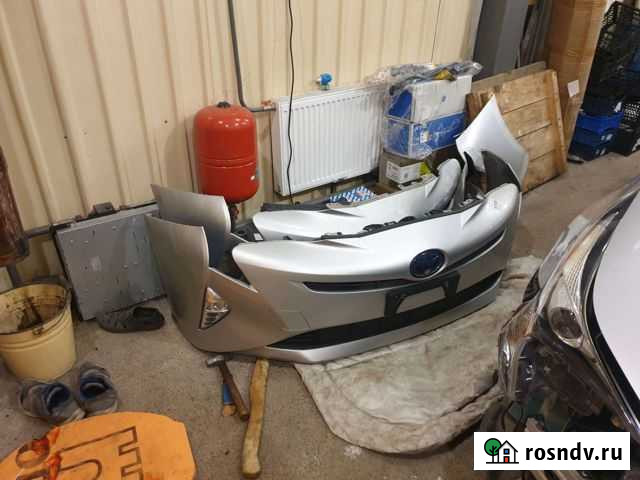 Бампер Toyota Prius ZVW50 передний Железногорск - изображение 1