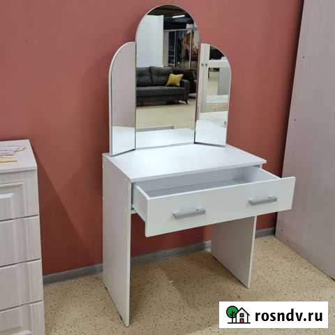 Стол косметический Трюмо Архонская - изображение 1