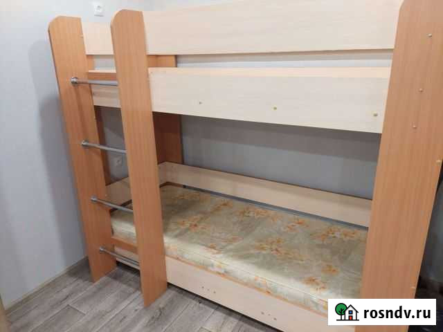 Двухъярусная кровать бу с матрасами Благовещенск - изображение 1