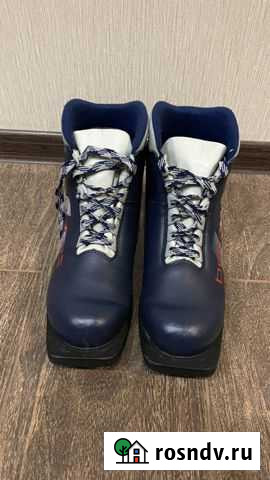 Лыжные ботинки 44 размера крепление NN75 Дзержинск - изображение 1