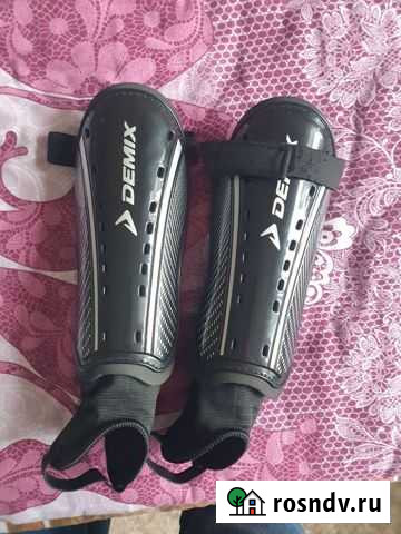 Футбольные щитки Орск - изображение 1