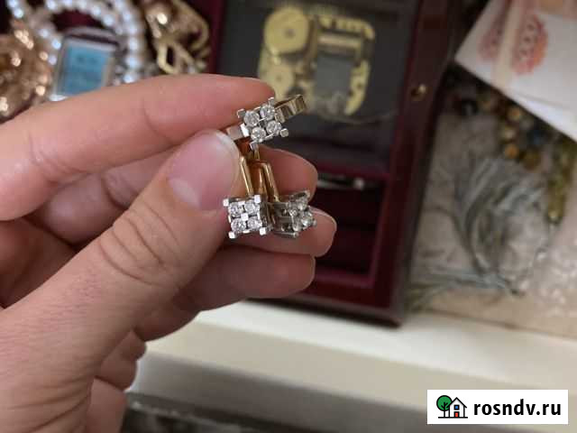 Золотой комплект с бриллиантами Махачкала - изображение 1