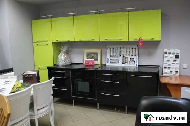 Кухонный гарнитур с витрины Москва - изображение 1