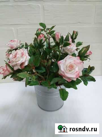 Интерьерная композиция кустовая роза Таганрог - изображение 1