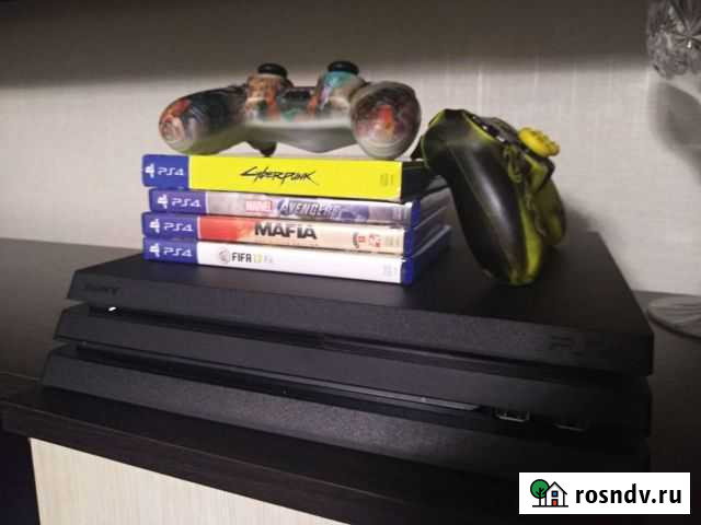 Sony playstation PS4 pro 1tb Маркс - изображение 1