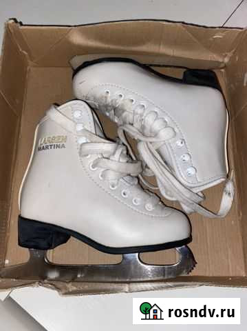 Коньки для девочки Выкса - изображение 1