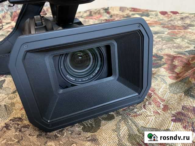 Продам видеокамеру Panasonic HC X1 Хабаровск - изображение 1