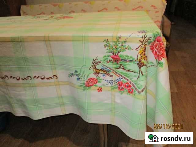 Скатерть размер 2000х2200, б\у из СССР, лён Саратов - изображение 1