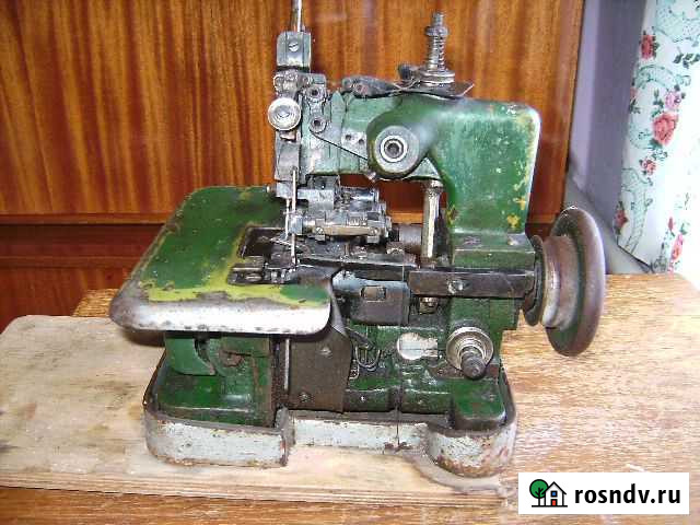 Оверлок 3-ниточный СССР Балашов - изображение 1