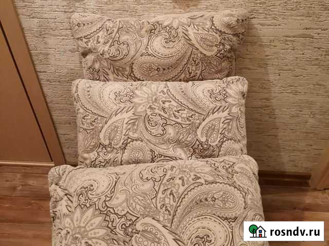 Подушки диванные 53*53 Череповец - изображение 1