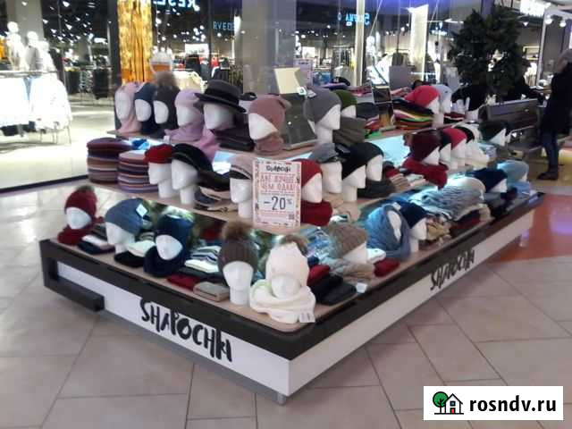 Продавец головных уборов и аксессуаров в Казан Мол Казань - изображение 1