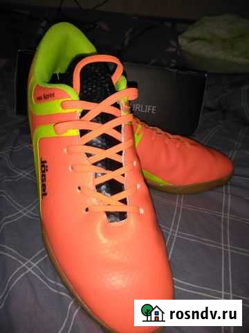 Футбольные бутсы Тверь - изображение 1