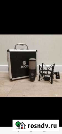 Студийный микрофон AKG P220 + Аудиокарта Behringer Ханты-Мансийск - изображение 1