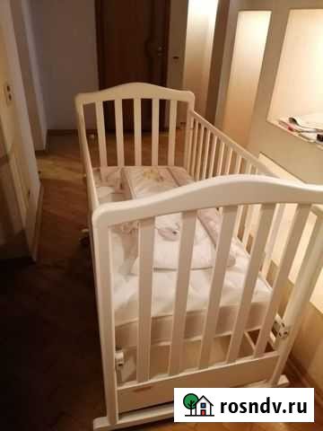 Детская кроватка с маятником и ящиком Владимир - изображение 1