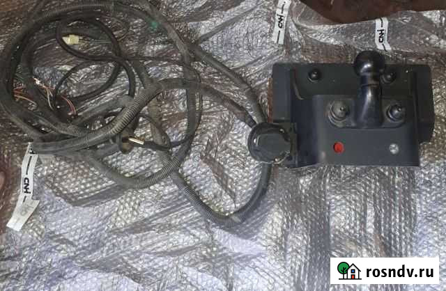 Продам фаркоп Toyota заводской Нерюнгри - изображение 1