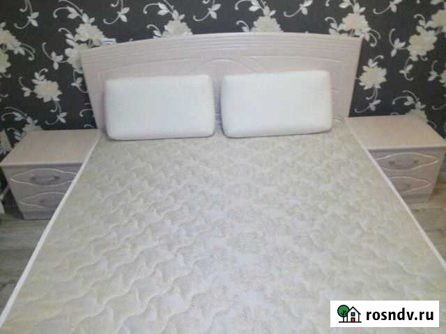 Кровать двухспальная с матрасом Вязники - изображение 1