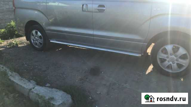 Защита штатных порогов 53 мм Hyundai Grand Starex Ахтубинск - изображение 1