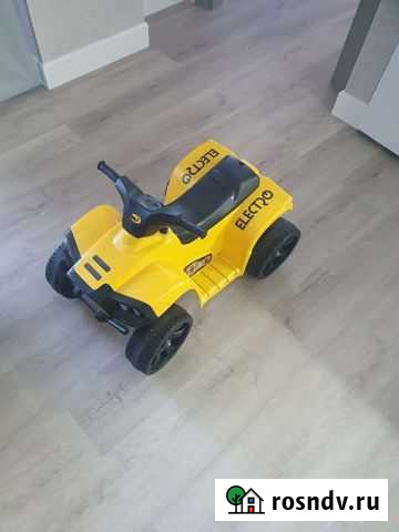 Детский электромобиль бу Южно-Сахалинск - изображение 1