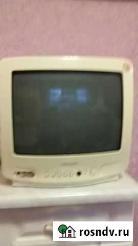 Продам телевизор с настенной подставкой Кротовка - изображение 1