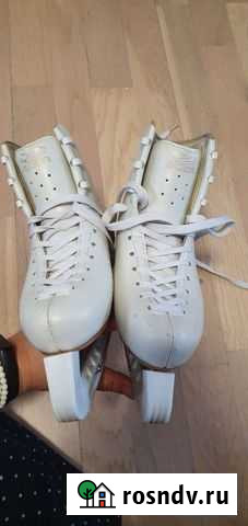 Коньки для фигурного катания профессиональные Ханты-Мансийск - изображение 1
