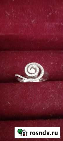 Золотое кольцо с бриллиантом Барнаул - изображение 1