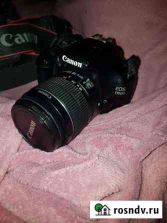 Зеркальный фотоаппарат canon EOS1100D Воронеж