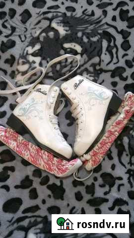 Продаю коньки детские в хорошем состоянии Заринск - изображение 1