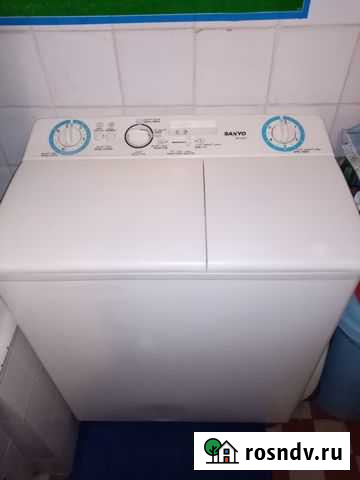 Продаётся стиральная машина с центрифугой,б/у Владикавказ - изображение 1