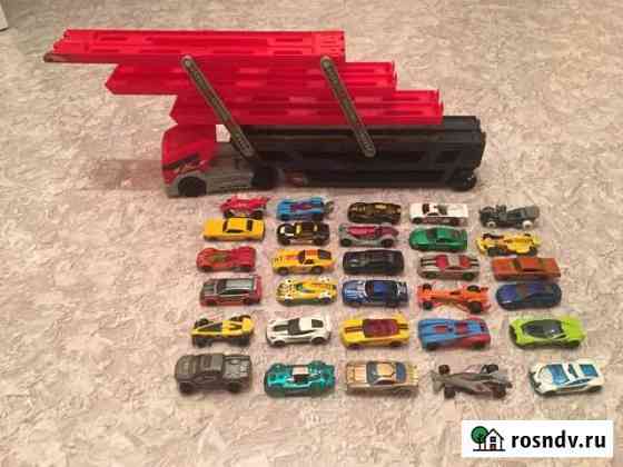 Машинки и автовоз Hot Wheels Новосибирск