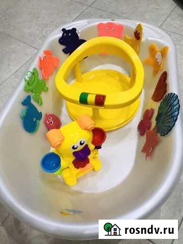 Ванночка для купания, стульчик, игрушки Киров - изображение 1