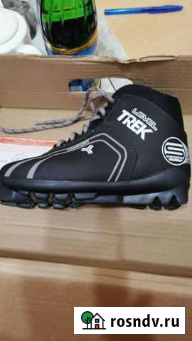 Лыжные ботинки Trek Level 35 размер, 21,5см новые Йошкар-Ола - изображение 1
