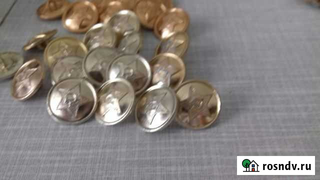 Пуговицы и значки времен СССР Ульяновск - изображение 1