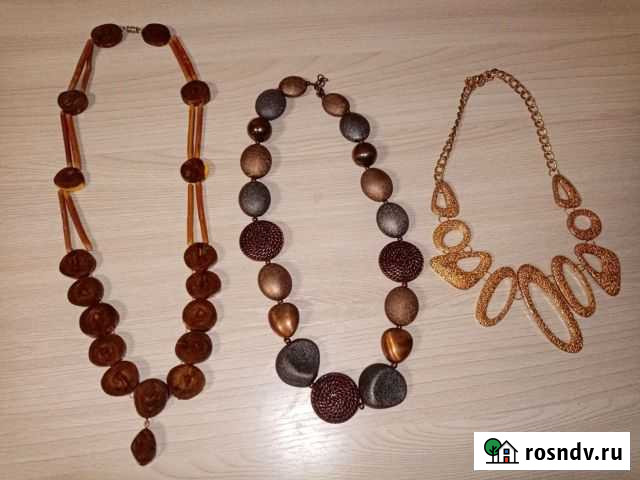 Украшения на шею. Цена за всё Красноярск - изображение 1