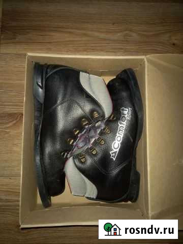 Ботинки лыжные Рязань - изображение 1