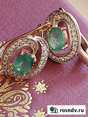 Золотые серьги с изумрудами Нижний Новгород - изображение 1