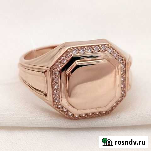 Золотое кольцо печатка перстень с фианитами Ростов-на-Дону - изображение 1