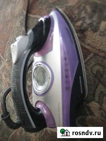 Утюги б.у., 5 штук Боровичи - изображение 1