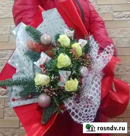 Новогодние букеты Омск