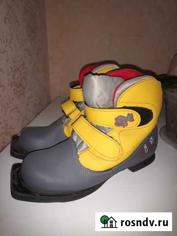 Лыжные ботинки Рассказово - изображение 1