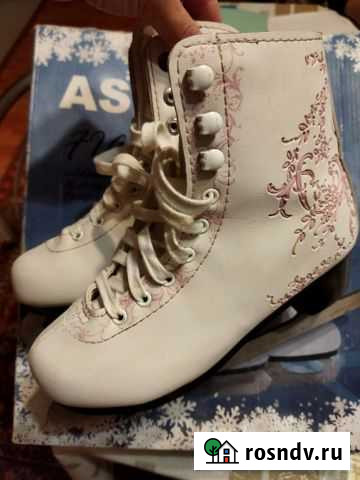 Коньки Калуга - изображение 1