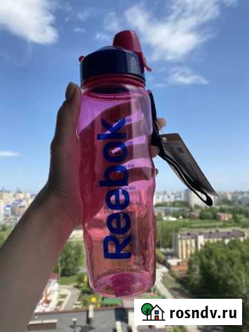 Новая бутылка Reebok, 0,7 л (с этикеткой) Омск - изображение 1