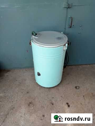 Круглая стиральная машинка типа Бочка Керчь - изображение 1