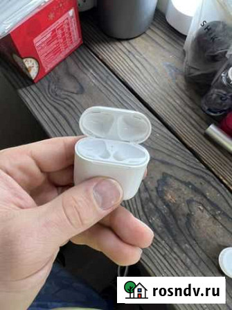 Кейс для airpods 2 оригинал Кировск - изображение 1
